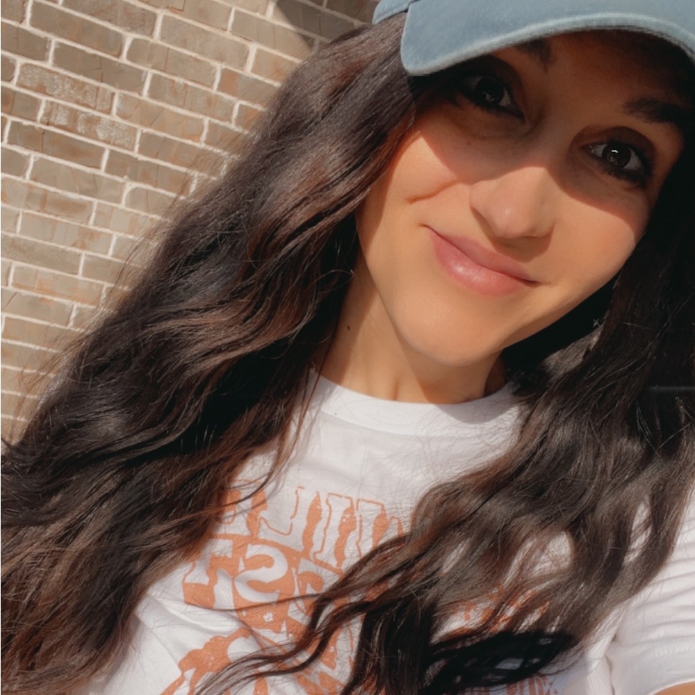 Meet your Posher, Brenna